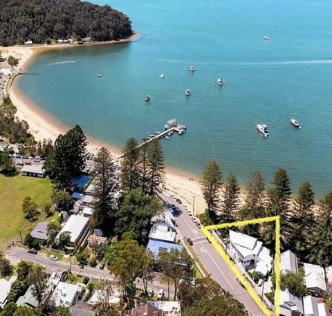 Absolute Beach Front House Panoramic Views - Holiday Great Ocean Road 0