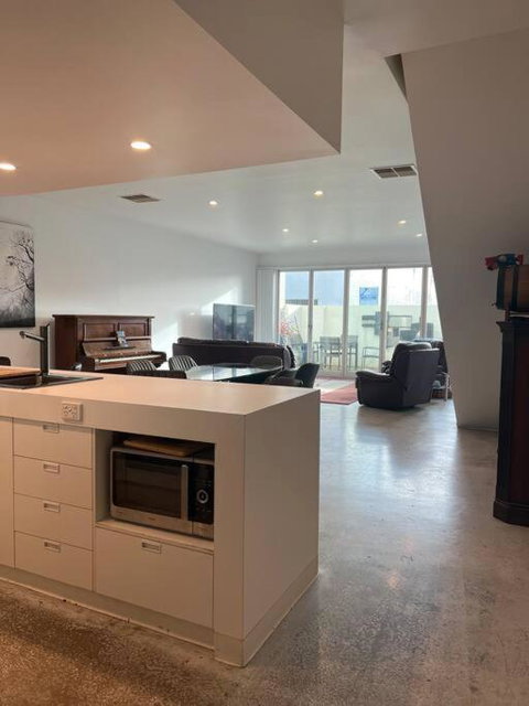 Access To All CBD Has To Offer - Holiday Great Ocean Road 4