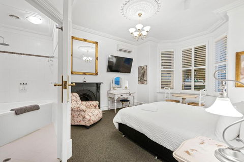 Accommodation In Fremantle - Holiday Great Ocean Road 1