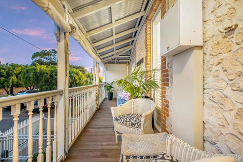 Accommodation In Fremantle - Holiday Great Ocean Road 3