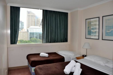 Accommodation Sydney: Hyde Park View 2 Bedroom 1 Bathroom Pet Friendly Apartment - Holiday Great Ocean Road 0
