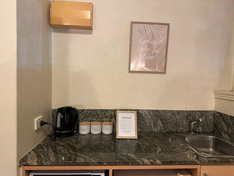 Acland Street Studio Apartment FREE PARKING - Holiday Great Ocean Road 3