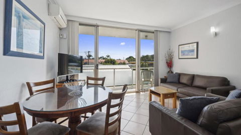 Affordable, Pool, Spa, Beach, Bbq, Sleeps 4 - Holiday Great Ocean Road 1
