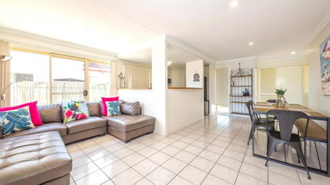 Air Conditioned Pet Friendly Canal Home With Wifi - Holiday Great Ocean Road 3