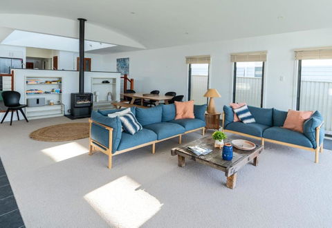 Absolute Waterfront Beach House - Holiday Great Ocean Road 3