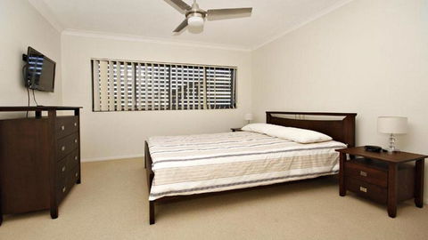 Amalfi Unit 11 Above All Else 50 King Street - Holiday Great Ocean Road 1