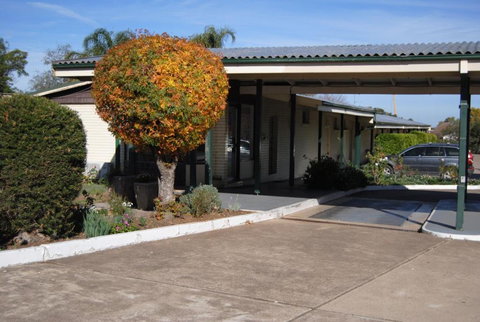 Airlie House Motor Inn - Holiday Great Ocean Road 2