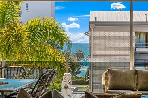 Alex Beach House, 100 Steps To The Sand, With Ocean Views - Holiday Great Ocean Road 0