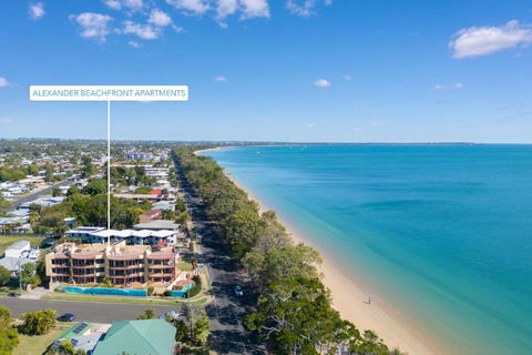 Alexander Beachfront Apartments - Holiday Great Ocean Road 1