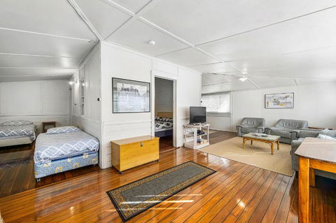 Almare 7 Gowing Street - Holiday Great Ocean Road 3