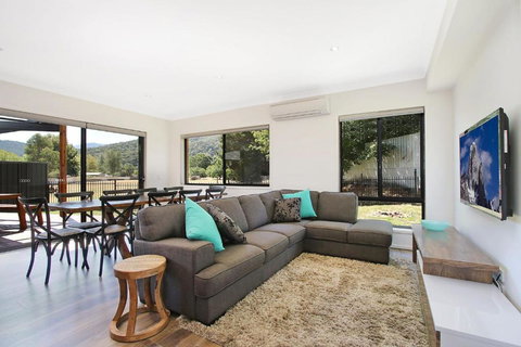 Alpine Knights Stylish Luxury - Holiday Great Ocean Road 2