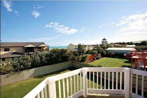 Alton Seas 67 Hargreaves Rd Middleton - No Linen Included - Holiday Great Ocean Road 0