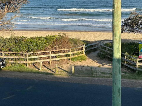 Amani Beach Haus, On The Beach - Holiday Great Ocean Road 0