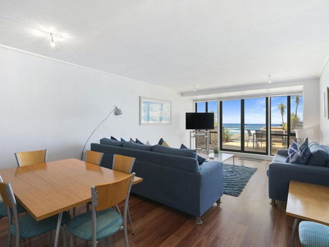 Apartment 11 Pacific Apartments - Holiday Great Ocean Road 1