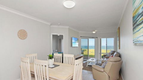Apartment 14 - The Meridian - Holiday Great Ocean Road 1