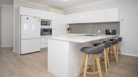 Apartment 14 - The Meridian - Holiday Great Ocean Road 3