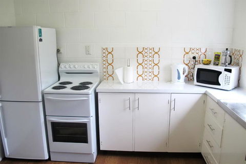 Apollo Jewel Beachfront Apartments - Holiday Great Ocean Road 4