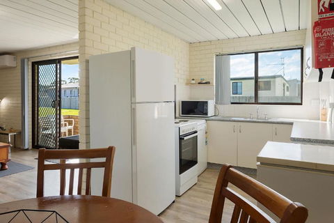 Apollo Unit 26 Ground Floor - Holiday Great Ocean Road 2