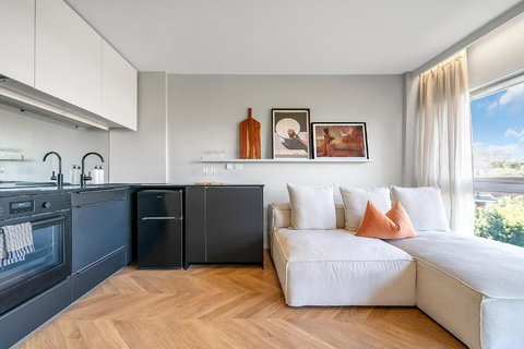 Aquarius - Luxe Inner City Abode - Holiday Great Ocean Road 0