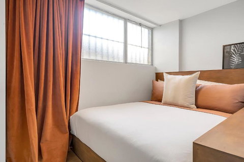 Aquarius - Luxe Inner City Abode - Holiday Great Ocean Road 2