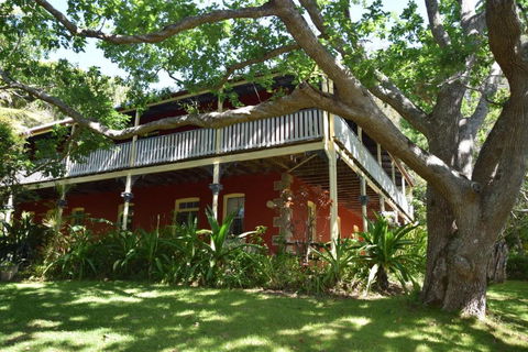Arakoon House 1 - Bring Your Own Linen - Holiday Great Ocean Road 0