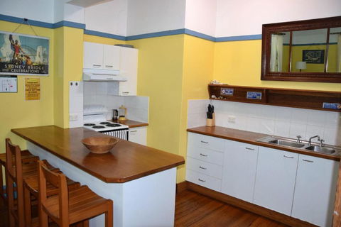 Arakoon House 1 - Bring Your Own Linen - Holiday Great Ocean Road 1
