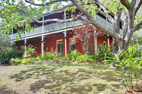Arakoon House 2 - Bring Your Own Linen - Holiday Great Ocean Road 0
