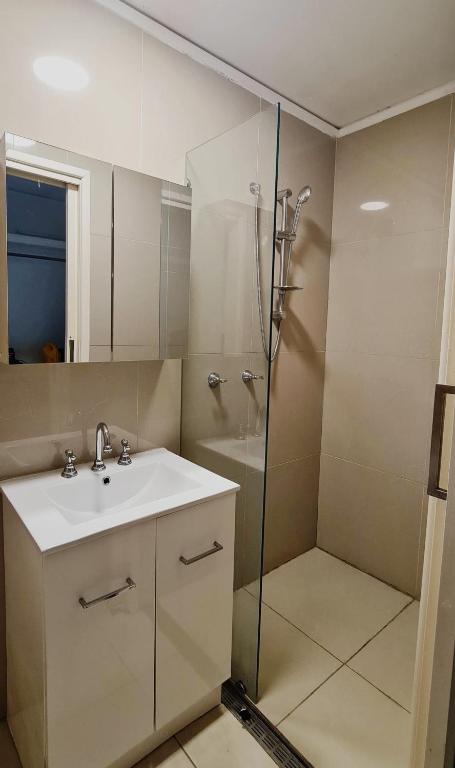 Architectural Comfy 2B&2B Home With A Garden View Close To A Lake And Yarralumla Shopping Centre - Holiday Great Ocean Road 2