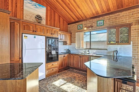 Argia Jervis Bay - Holiday Great Ocean Road 1