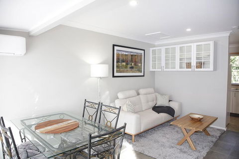 Armidale Cottage - All You Need On Taylor - Holiday Great Ocean Road 0