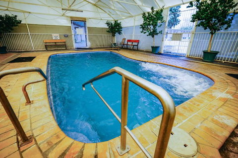 Artesian Spa Motel - Holiday Great Ocean Road 2