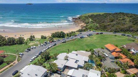 ArtHOUSE Beachfront Accommodation - Holiday Great Ocean Road 0