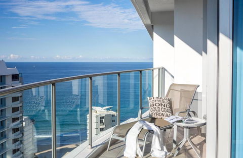 Artique Surfers Paradise - Official - Holiday Great Ocean Road 0