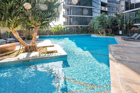Artistic South Brisbane 2 Bedroom Apartment With Parking - Holiday Great Ocean Road 2