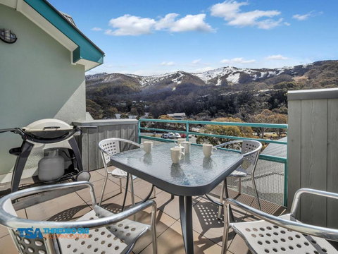 Aspect 2A - Holiday Great Ocean Road 3