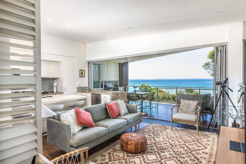 At Waves Penthouse Unit15 - Holiday Great Ocean Road 1