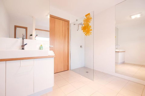 Awesome Beach House Bicheno - Holiday Great Ocean Road 3