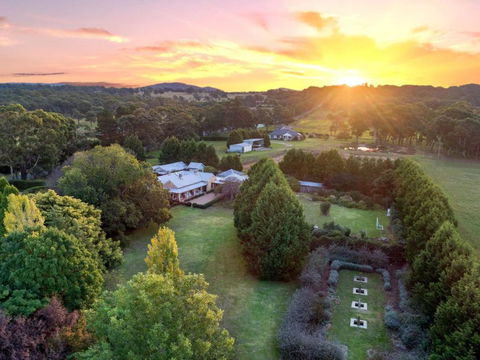 Aylmerton House And Cottage For 14 Southern Highlands - Holiday Great Ocean Road 0