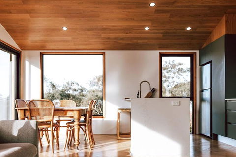 B E R T I E - Central Bicheno - Holiday Great Ocean Road 1