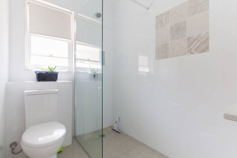 B5 Crawley Apartment 1 BRM & Sleepout Near UWA - Holiday Great Ocean Road 4
