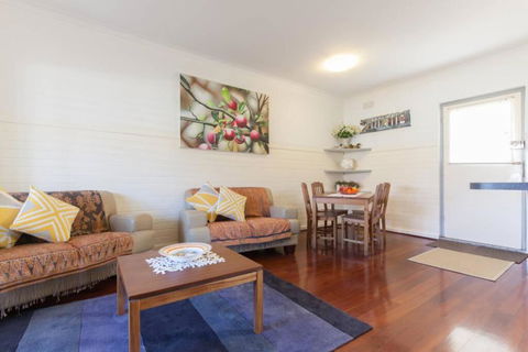 B7 Crawley Apartment 1 BRM & Sleepout Near UWA - Holiday Great Ocean Road 4