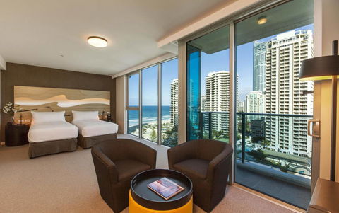 Hilton Surfers Paradise Hotel & Residences - Holiday Great Ocean Road 13