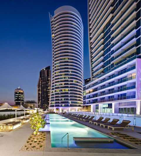 Hilton Surfers Paradise Hotel & Residences - Holiday Great Ocean Road 5