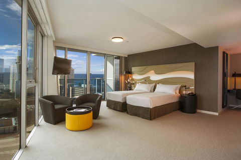 Hilton Surfers Paradise Hotel & Residences - Holiday Great Ocean Road 8