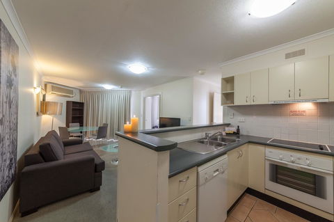 West End Central Apartments - Holiday Great Ocean Road 13
