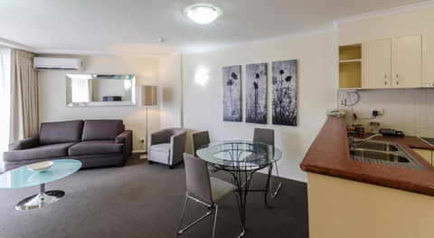 West End Central Apartments - Holiday Great Ocean Road 21