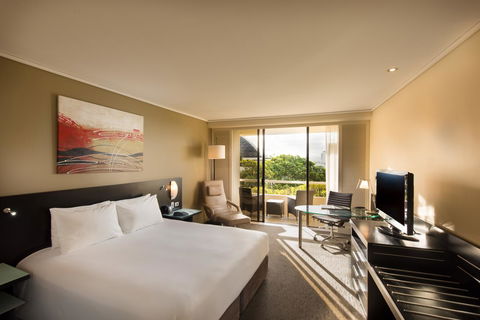 Hilton Cairns - Holiday Great Ocean Road 9