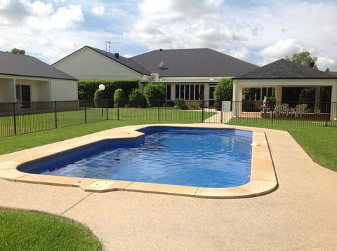 Roma Explorers Inn - Holiday Great Ocean Road 9