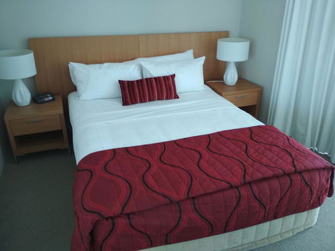 Maldives Resort Main Beach, Gold Coast - Holiday Great Ocean Road 36