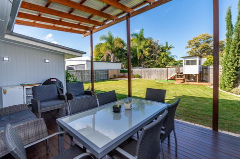 Fabulous Family Destination In Paradise Parade, Bongaree - Holiday Great Ocean Road 5
